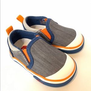 See Kali Run slip on sneakers toddler size 5 grey
